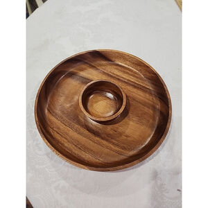 Rustic Handcrafted Wood Chip and Dip Bowl - Perfect for Entertaining, EUC